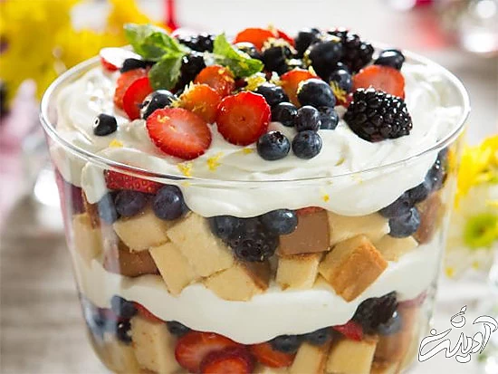طرز تهیه ترایفل میوهای؛ دسری جذاب در زمان کوتاه طرز تهیه ترایفل میوهای؛ دسری جذاب در زمان کوتاه